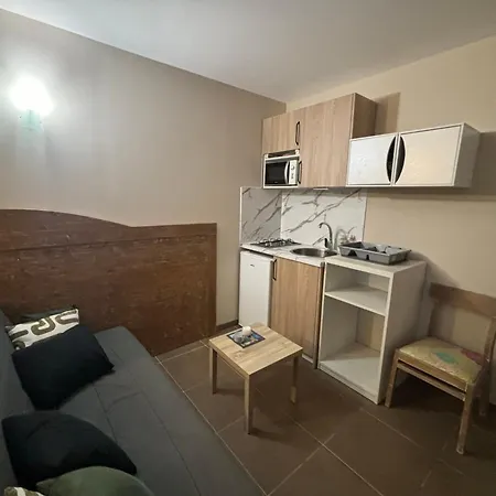 아파트 4 Personnes Avec Piscine - Le Petit Empereur *